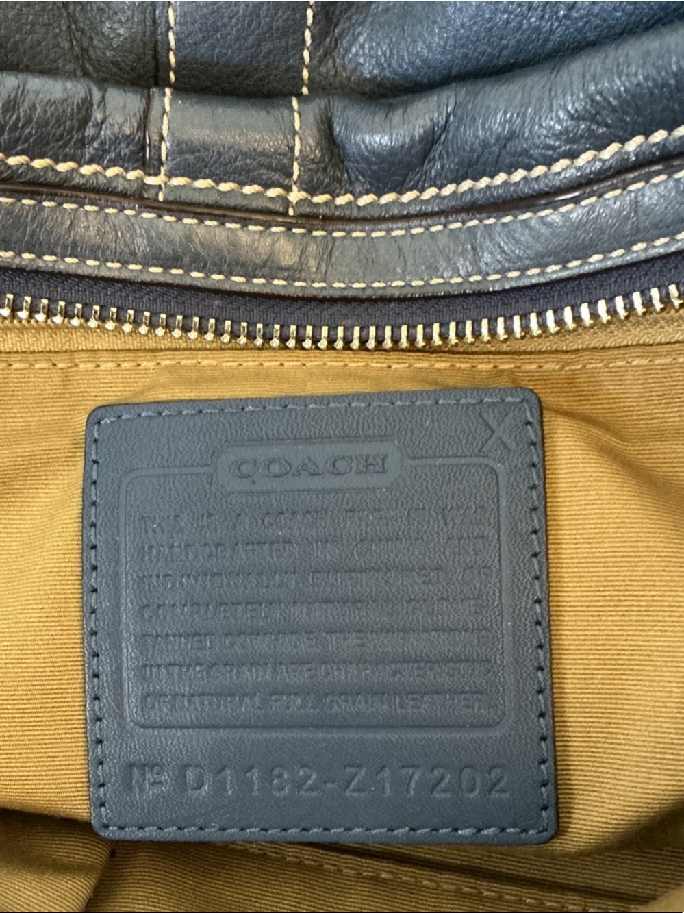 Coach Blue Leather Shoulder Bag with Silver Hardware - Picture 5 of 8